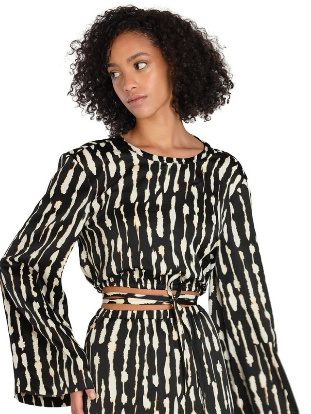 Woven Tie-Waist Long-Sleeve Crop Top in Black & Cream S